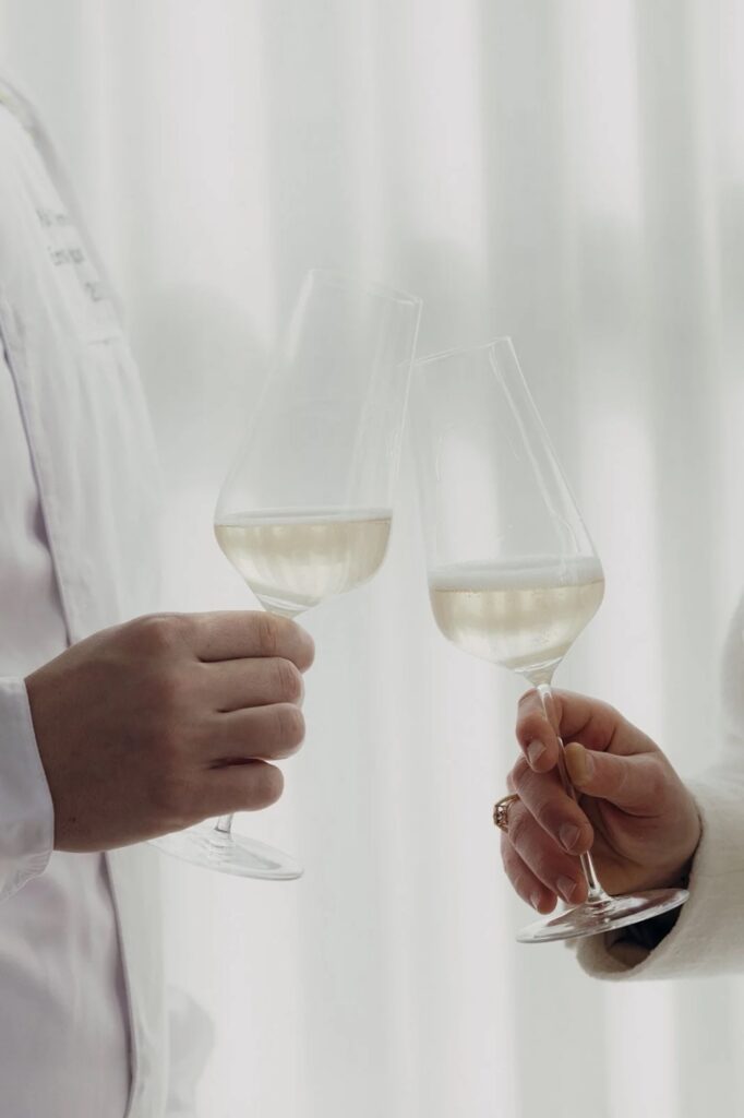 Two glasses of champagne